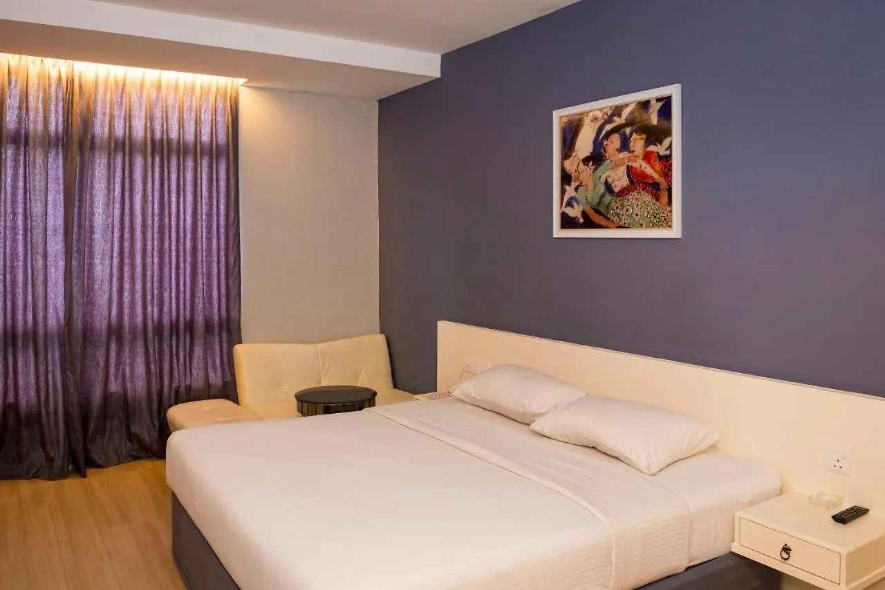 Palm Tree Hotel Johor Bahru 2*,